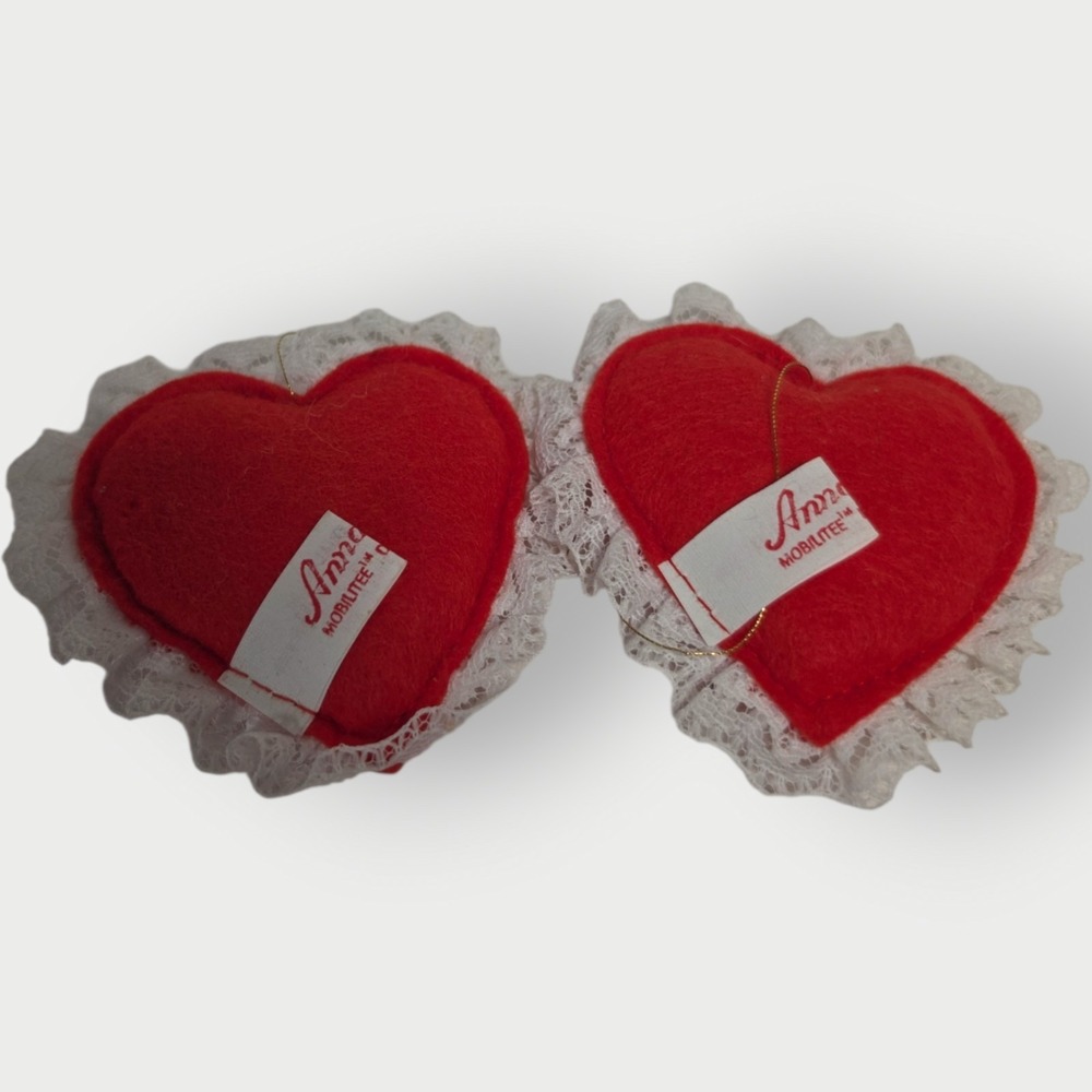ANNALEE DOLLS HEART PILLOW TUSH TAGS LOT OF 2 pillows ONLY